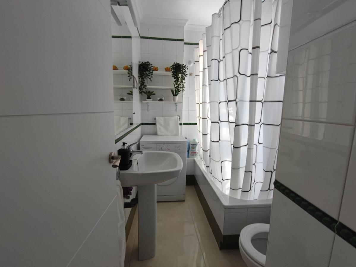 Hercules Paradise 531 Apartamento Con Vistas Al Mar Mediterraneo En Benalmadena A Pasos Del Centro Y Su Vibrante Zona Comercial Disfruta De Una Experiencia Unica En La Costa Del Sol Malaga Andalucia Well-Connected To The Airport Exterior foto